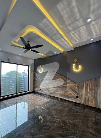 بحریہ ٹاؤن فیز 8 بحریہ ٹاؤن راولپنڈی,راولپنڈی میں 3 کمروں کا 7 مرلہ بالائی پورشن 40.0 ہزار میں کرایہ پر دستیاب ہے۔