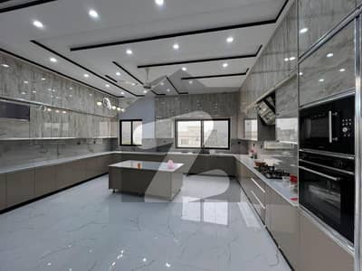 بحریہ ٹاؤن فیز 8 بحریہ ٹاؤن راولپنڈی,راولپنڈی میں 3 کمروں کا 1 کنال بالائی پورشن 1.2 لاکھ میں کرایہ پر دستیاب ہے۔