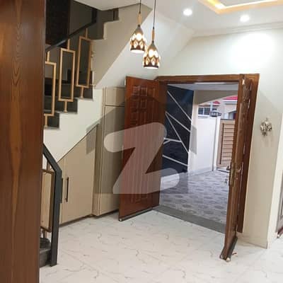 1 Kanal Upper Portion For Rent