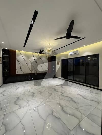 بحریہ ٹاؤن فیز 8 بحریہ ٹاؤن راولپنڈی,راولپنڈی میں 3 کمروں کا 10 مرلہ بالائی پورشن 47.0 ہزار میں کرایہ پر دستیاب ہے۔