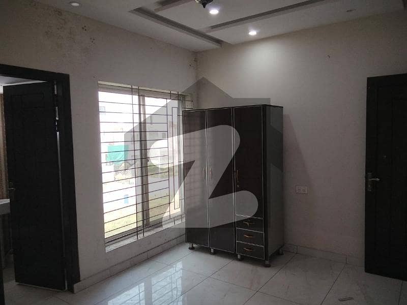 Prime Location 10 Marla House In Only Rs. 120000