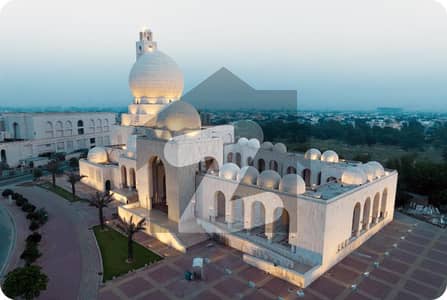 5 Marla Prime Location Plot For Sale in M8 Block B1 Lake City Lahore