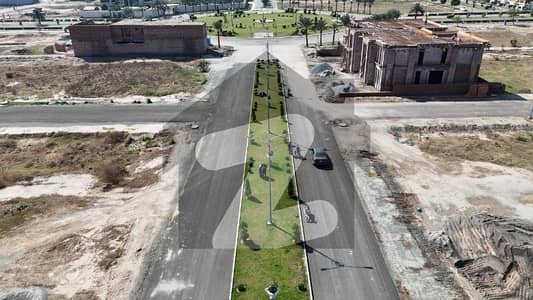 وادی ستارہ لاہور ۔ شیخوپورہ ۔ فیصل آباد روڈ,فیصل آباد میں 2 کنال رہائشی پلاٹ 4.0 کروڑ میں برائے فروخت۔