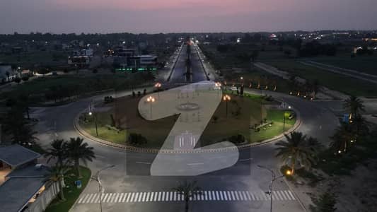 وادی ستارہ لاہور ۔ شیخوپورہ ۔ فیصل آباد روڈ,فیصل آباد میں 1 کنال رہائشی پلاٹ 3.12 کروڑ میں برائے فروخت۔