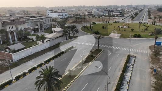 Furnished 13 Marla House For Sale in Wadie Sitara Faisalabad