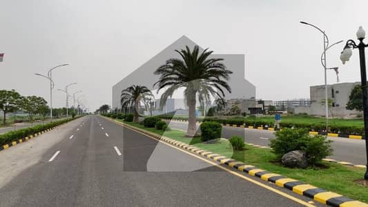 وادی ستارہ لاہور ۔ شیخوپورہ ۔ فیصل آباد روڈ,فیصل آباد میں 5 کمروں کا 1 کنال مکان 9.0 کروڑ میں برائے فروخت۔