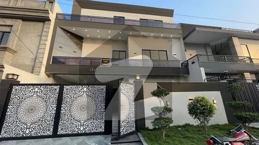 Get A Prime Location 10 Marla House For sale In Sufiyan Garden