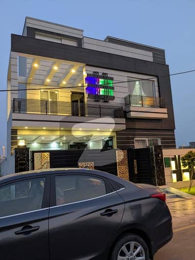 1800 Square Feet Spacious House Is Available In OLC - Block B For sale