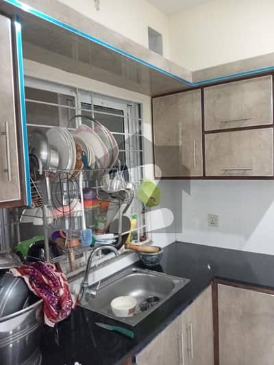 3 MARLA FLAT FOR RENT 1 BED ATTACH BATH LOUNCH KITCHEN DRYING