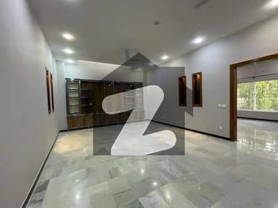In D-12 You Can Find The Perfect Upper Portion For Rent