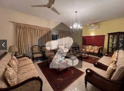 BUNGALOW FOR SALE AT 23rd STREET OF MUJAHID
