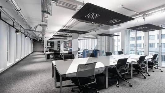 ڈی گراؤنڈ فیصل آباد میں 1 کنال دفتر 2.75 لاکھ میں کرایہ پر دستیاب ہے۔