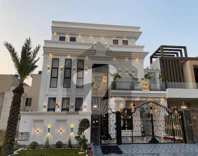 سٹی ہاؤسنگ سوسائٹی گوجرانوالہ میں 6 کمروں کا 10 مرلہ مکان 4.3 کروڑ میں برائے فروخت۔ سٹی ہاؤسنگ سوسائٹی گوجرانوالہ میں 6 کمروں کا 10 مرلہ مکان 4.3 کروڑ میں برائے فروخت۔