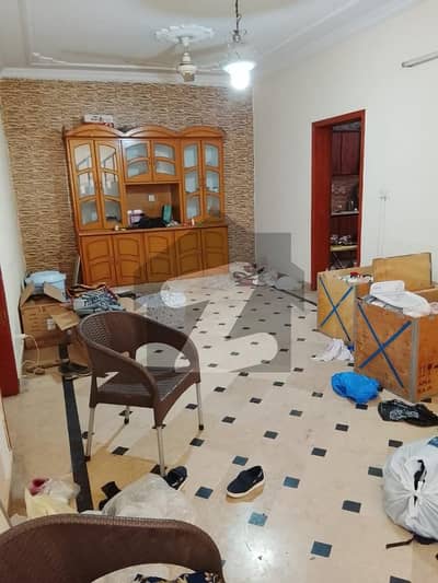 پاکستان ٹاؤن - فیز 1 پاکستان ٹاؤن,اسلام آباد میں 2 کمروں کا 7 مرلہ بالائی پورشن 35.0 ہزار میں کرایہ پر دستیاب ہے۔