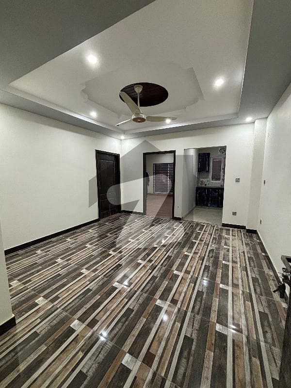 B-17/B1 markaz/Muhammadi Arcade/Savour Food plaza