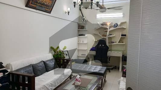 Flat For Sell In Gulistan-e-Jauhar Block 17 Flat For Sell In Gulistan-e-Jauhar Block 17