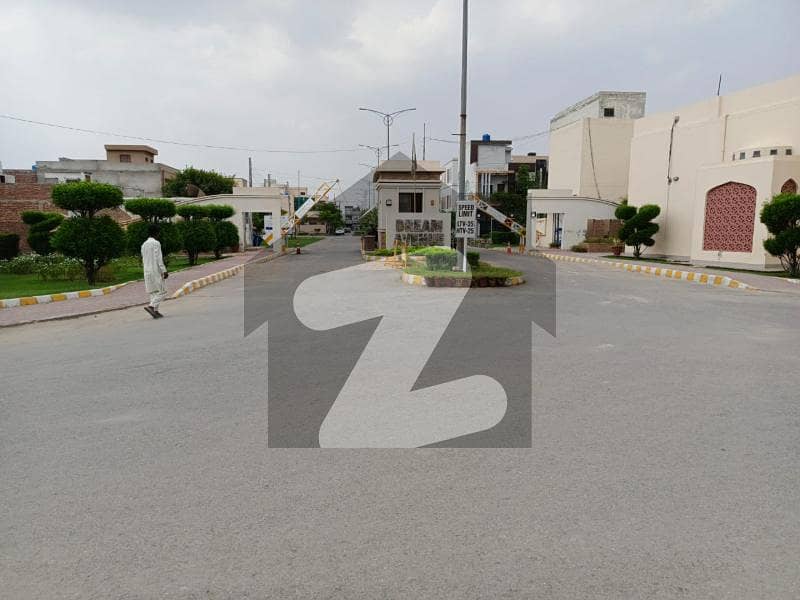 3.5 Marla Plot At Prime Location