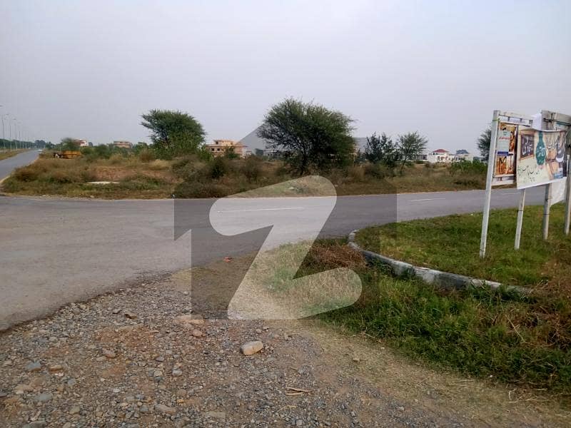 14 MARLA SUN FACE 14 MARLA SUN FACE