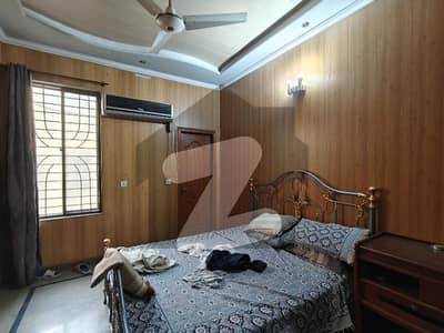 سبزہ زار سکیم ۔ بلاک سی سبزہ زار سکیم,لاہور میں 4 کمروں کا 5 مرلہ مکان 2.18 کروڑ میں برائے فروخت۔