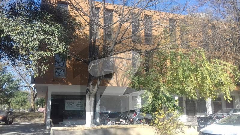 Camercial Space For Rent in G-7 Markaz