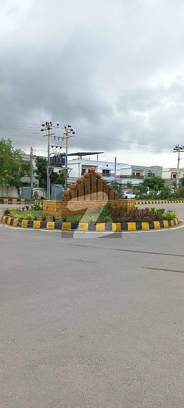 House In Falcon Complex New Malir