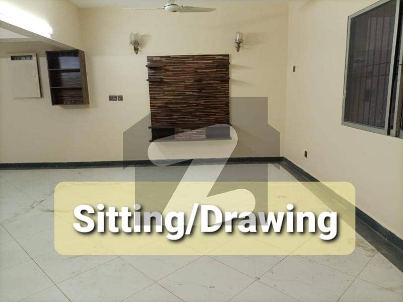 کلفٹن ۔ بلاک 2 کلفٹن,کراچی میں 3 کمروں کا 8 مرلہ فلیٹ 2.99 کروڑ میں برائے فروخت۔