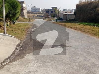 ایم پی سی ایچ ایس - بلاک ڈی ایم پی سی ایچ ایس ۔ ملٹی گارڈنز,بی ۔ 17,اسلام آباد میں 1 کنال رہائشی پلاٹ 2.5 کروڑ میں برائے فروخت۔ ایم پی سی ایچ ایس - بلاک ڈی ایم پی سی ایچ ایس ۔ ملٹی گارڈنز,بی ۔ 17,اسلام آباد میں 1 کنال رہائشی پلاٹ 2.5 کروڑ میں برائے فروخت۔