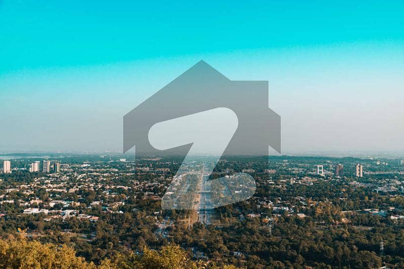 C-16 Premium 1 Kanal Plot Semi Developed, Ideal Location C-16 Premium 1 Kanal Plot Semi Developed, Ideal Location