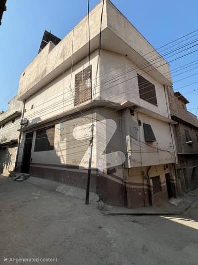 نوتھیہ جادید پشاور میں 4 کمروں کا 5 مرلہ مکان 2.7 کروڑ میں برائے فروخت۔