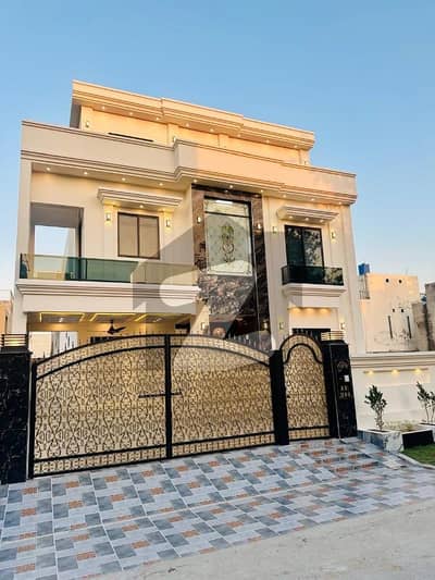 سٹی ہاؤسنگ سوسائٹی گوجرانوالہ میں 5 کمروں کا 10 مرلہ مکان 3.9 کروڑ میں برائے فروخت۔ سٹی ہاؤسنگ سوسائٹی گوجرانوالہ میں 5 کمروں کا 10 مرلہ مکان 3.9 کروڑ میں برائے فروخت۔