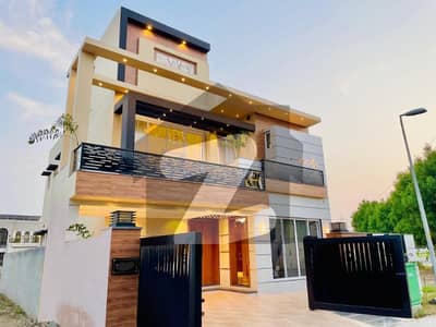 1 Kanal Brand New Portion Available For Rent