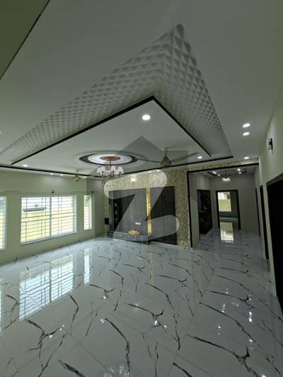 عمارکینیان