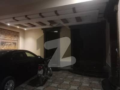 Prime Location 3 Bed House for rent in Jan colony