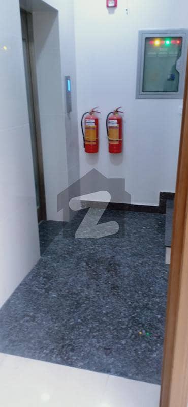 ڈی ایچ اے فیز 8 - کمرشل براڈوے ڈی ایچ اے فیز 8,ڈیفنس (ڈی ایچ اے),لاہور میں 4 مرلہ عمارت 4.0 لاکھ میں کرایہ پر دستیاب ہے۔ ڈی ایچ اے فیز 8 - کمرشل براڈوے ڈی ایچ اے فیز 8,ڈیفنس (ڈی ایچ اے),لاہور میں 4 مرلہ عمارت 4.0 لاکھ میں کرایہ پر دستیاب ہے۔