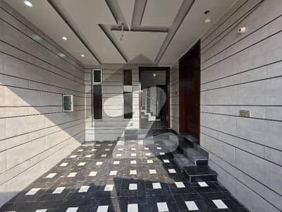 5 Marla Brand New House For Sale.   Demand:1.65crore Only.   Location:Saeed Colony 2 near Quran Accadmy 213 Chak Faisalabad