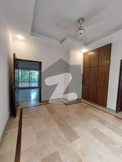 پیراگون سٹی لاہور میں 3 کمروں کا 6 مرلہ مکان 2.05 کروڑ میں برائے فروخت۔