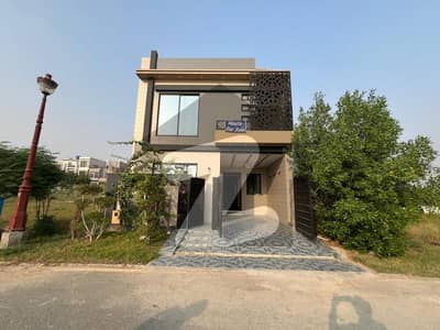 لیک سٹی رائیونڈ روڈ,لاہور میں 3 کمروں کا 7 مرلہ مکان 3.0 کروڑ میں برائے فروخت۔