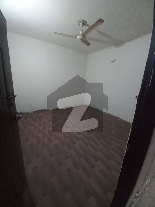 2.5 Marla upper portion available for rent