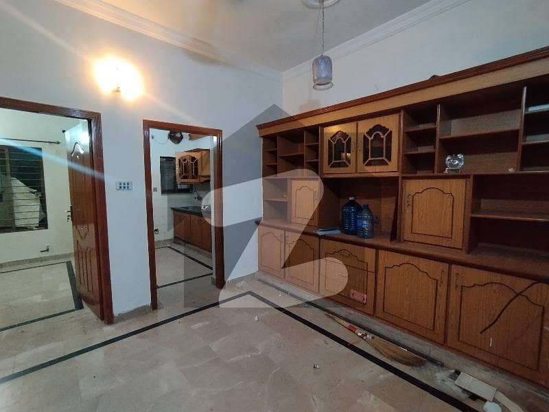7 Marla Upper Portion For Rent In G-14