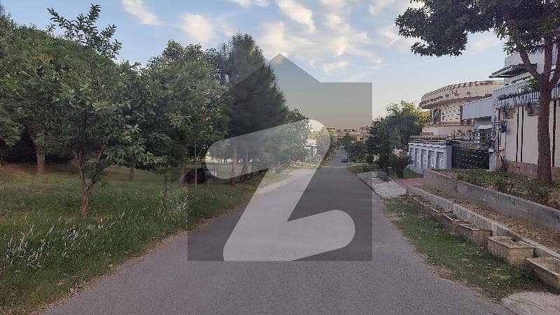 ایف ۔ 15/1 ایف ۔ 15,اسلام آباد میں 1 کنال رہائشی پلاٹ 2.7 کروڑ میں برائے فروخت۔ ایف ۔ 15/1 ایف ۔ 15,اسلام آباد میں 1 کنال رہائشی پلاٹ 2.7 کروڑ میں برائے فروخت۔