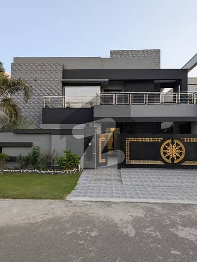 1 Kanal House Prime Location Sale Slightly Used Lake City M-3 Block