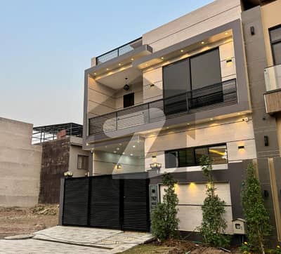 Luxury House Rose 767 Facing Commercial Zoo 40 FT Front Road Luxury House Rose 767 Facing Commercial Zoo 40 FT Front Road