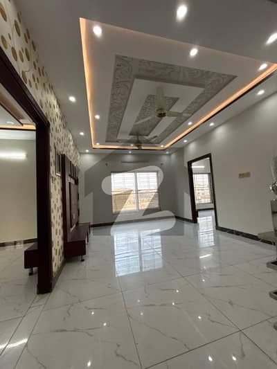 سٹی ہاؤسنگ - فیز 3 سٹی ہاؤسنگ سوسائٹی,گوجرانوالہ میں 3 کمروں کا 8 مرلہ بالائی پورشن 50.0 ہزار میں کرایہ پر دستیاب ہے۔ سٹی ہاؤسنگ - فیز 3 سٹی ہاؤسنگ سوسائٹی,گوجرانوالہ میں 3 کمروں کا 8 مرلہ بالائی پورشن 50.0 ہزار میں کرایہ پر دستیاب ہے۔