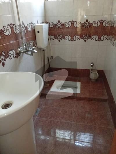 12marla full house for rent 4bad attached bathroom TV launch kitchen chips flooring woodwork