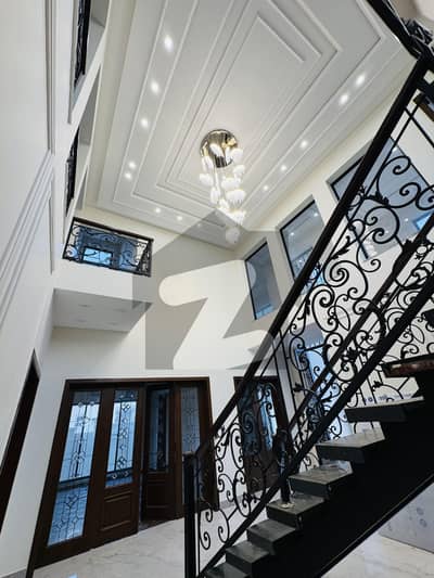 1 Kanal Victorian Brand New House for Sale in DHA Multan Sector M on 80 Ft Road