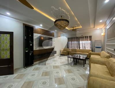 فضائیہ ہاؤسنگ سکیم فیز 1 - بلاک ایف فضائیہ ہاؤسنگ سکیم فیز 1,فضائیہ ہاؤسنگ سکیم,لاہور میں 5 کمروں کا 1 کنال مکان 5.3 کروڑ میں برائے فروخت۔ فضائیہ ہاؤسنگ سکیم فیز 1 - بلاک ایف فضائیہ ہاؤسنگ سکیم فیز 1,فضائیہ ہاؤسنگ سکیم,لاہور میں 5 کمروں کا 1 کنال مکان 5.3 کروڑ میں برائے فروخت۔