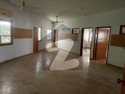 محمد علی سوسائٹی گلشنِ اقبال ٹاؤن,کراچی میں 2 کنال دفتر 4.2 لاکھ میں کرایہ پر دستیاب ہے۔