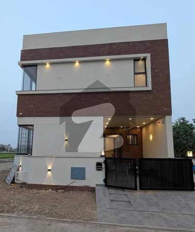 4 MARLA SLIGHTLY USED DOUBLE STOREY WITH FULL BASEMENT HOUSE FOR SALE IN GREEN AVENUE SOCIETY COLLEGE ROAD LAHORE