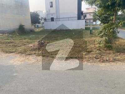 6.5 Marla B Block Corner Possession Plot Available For Sale