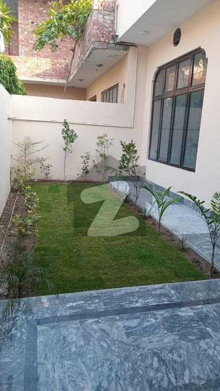 ٹاؤن شپ ۔ سیکٹر سی 1 ٹاؤن شپ,لاہور میں 2 کمروں کا 10 مرلہ مکان 2.47 کروڑ میں برائے فروخت۔